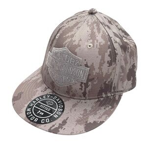 NWT Harley-Davidson® Modern Camo Stretch Fit Cap Large
